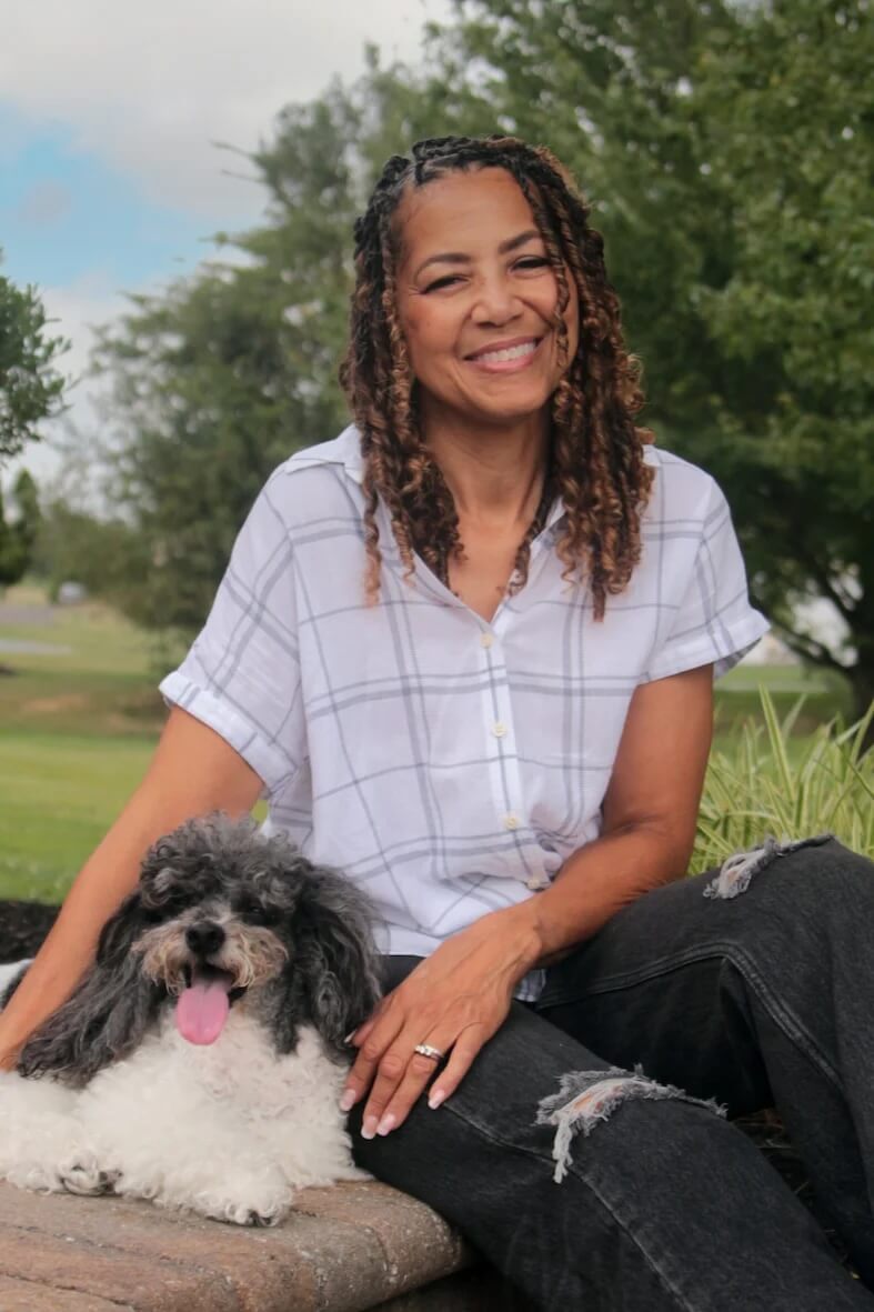 Photo of Dr. Lori